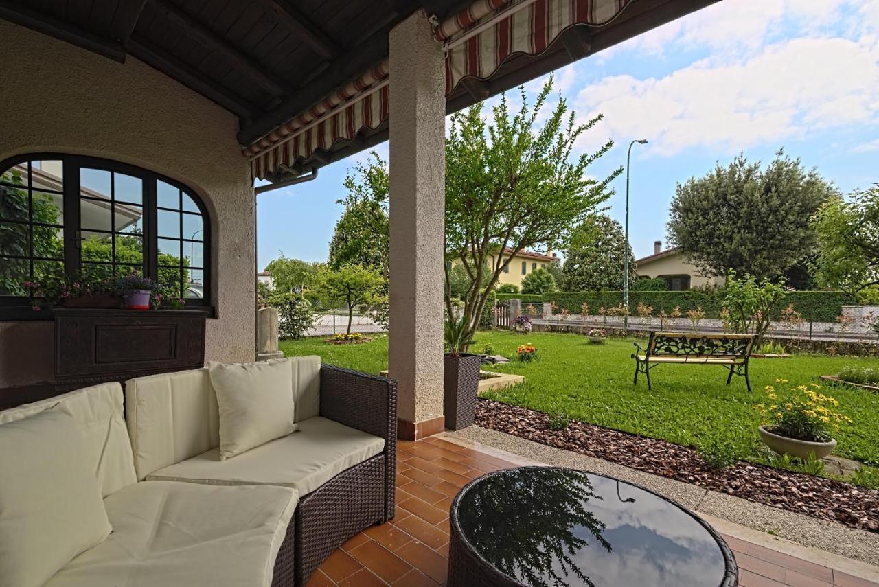 Vecchia Favola House Villa Quarto dʼAltino Kültér fotó
