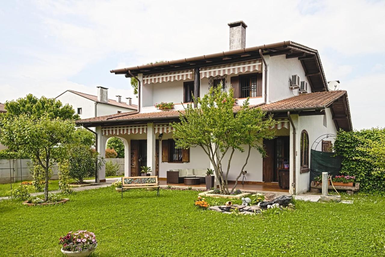 Vecchia Favola House Villa Quarto dʼAltino Kültér fotó